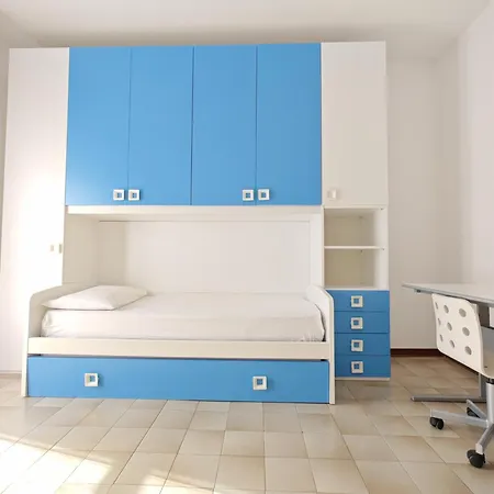Balcony In Florence Metro Area Homestay